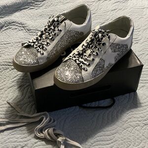 ShuShop Silver Glitter Star Sneakers